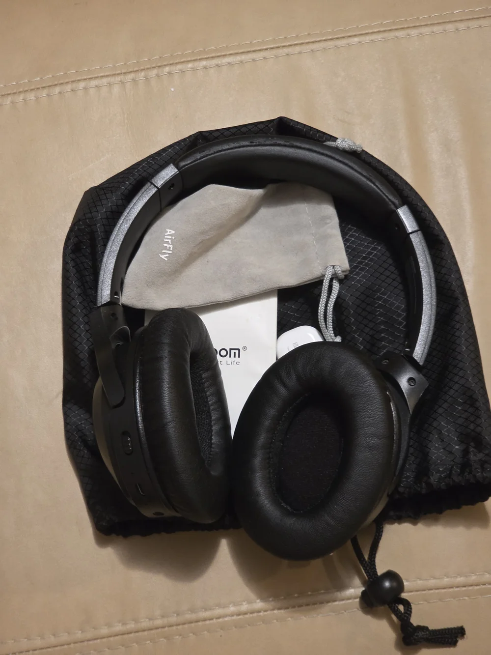 Wireless Over-Ear Bluetooth Noise Canceling Headphones - Black Model Anc1
